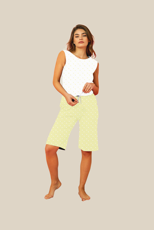 Summer women's pajamas with Bermuda shorts from the Seashell line